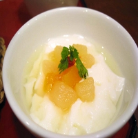 杏仁豆腐　300円